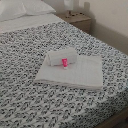 Residenza Gasparoni Di Guidi Eleonora Verona Eksteriør billede